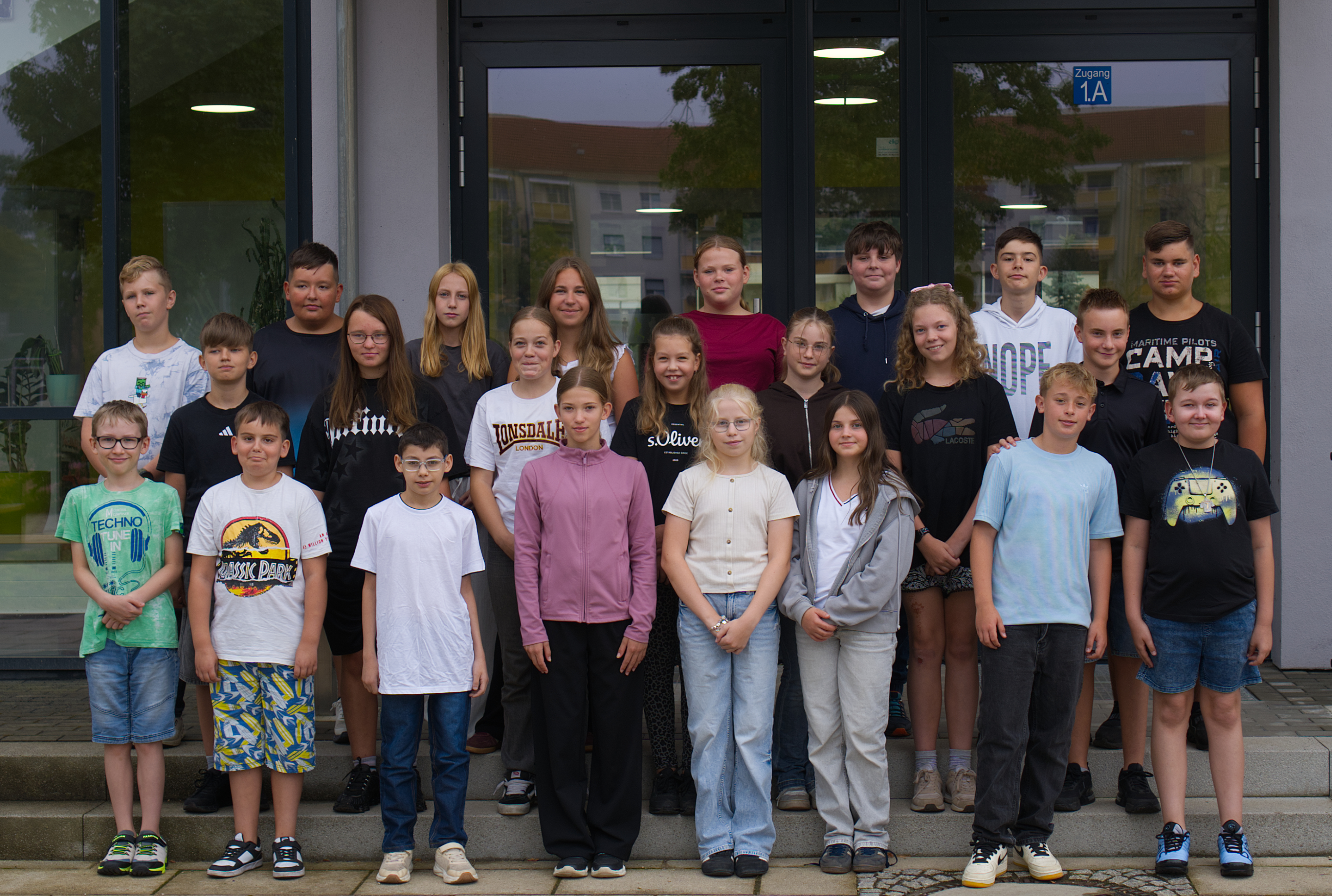 Das Bild zeigt die Klasse 6c.
